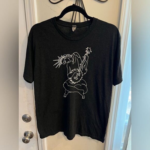 Fitzgerald’s American Music Festival T-Shirt - 2017 - Picture 1 of 6